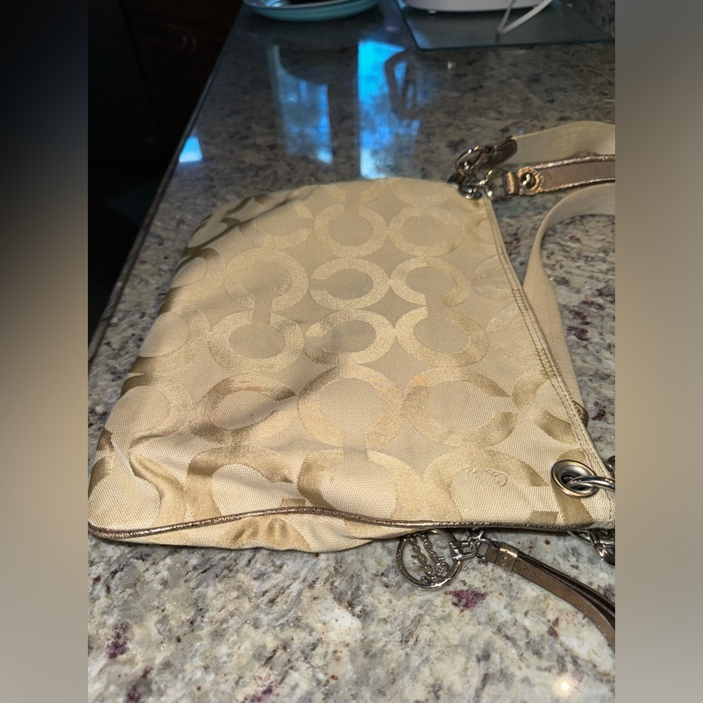 Coach Poppy Crossbody Purse - Picture 7 of 12